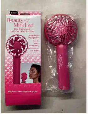 Apbf13 Absolute Hot Standing Beauty Fan