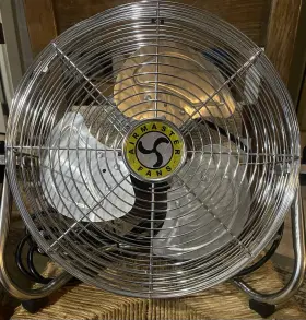 I-12ls Airmaster Low Stand Fan Model 120v