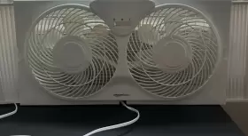 Wdf9-1s Amazon Basics Window Fan With Manual Controls Twin 9 Inch Blades White