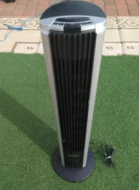 Btf-4002 Bionaire 3-speed Oscillating Tower Fan Model 40 Inch Tall - Works Great