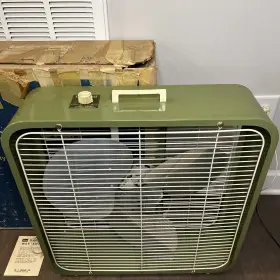 53209 Bradford Fan 53298 Vintage 1950s Box Avacado Green With 3 16.5 Inch Aluminum Blades #2