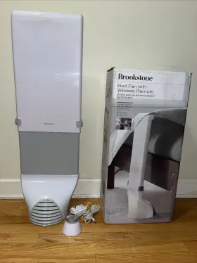 Brookstone 883594038334 Bed Fan With Wireless Remote Adjustable Height