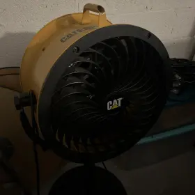 Hvpd-14ac-yw Caterpillar 14-inch High Velocity Pedestal Drum Fan Yellow