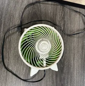 Dt-85r Duracraft Vintage Turbo Fan Green And Whitetable Personal Cooler Quiet 2-speed