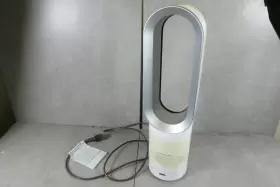 302199-01 Dyson Used Am05 2016 Fan Heater Hot Cool White Silver Operation Tested