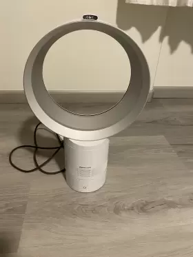 Am06 Dyson Table Fan Air Multiplier White Desk Cool Powerful Airflow