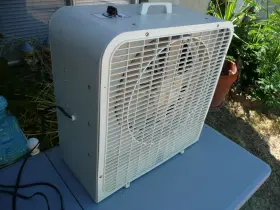 Bfc-2000 Essick Air Box Fan Evaporative Cooler Model #2