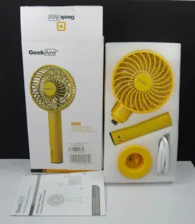 Gf2db Geek Aire 850026178647 Mini Rechargeable Portable Fan Power Bank 5-speed New In Box Yellow