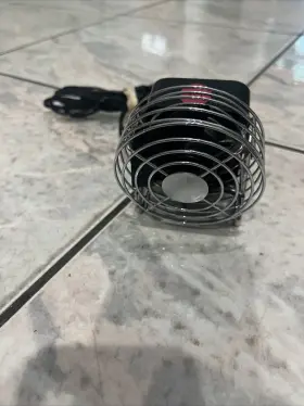 900-4154 Gould Vintage Cool It Desk Top Mini Fan 900-4154. A Little Dirty But Works Great