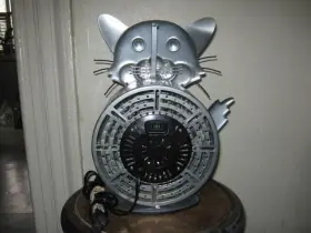 Hbm-7003 Himalayan Breeze Decorative Cat Fan Works Sculpted Ironwork #3