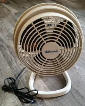 Haof-68 Holmes Vtg 8 Inch Desk/table Fan Off White And Blue Oscillating Tilt 2 Speeds