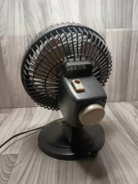 Haof87blznuc Holmes 8-inch Fan Lil Blizzard Oscillating Table Black #2