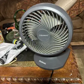 Haof90ntuc Holmes Table Fan