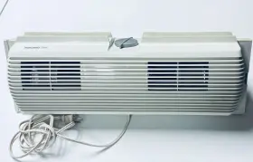 Hawf-4040 Holmes Vintage Window Fan Sliding Reversible Tested And Works