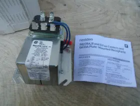 R8239b1076 Honeywell R8239b New Genuine 50v Fan Center With Dpdt Switching Action 3/4hp