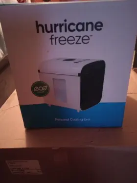 Hurricane 810037747973 Freeze Personal Air Cooling Aromatherapy Mode Low Energy Portable