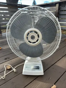 My-603a Kingwood Large 16 Inch Desk Fan