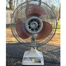 Kh-202 Kuo Horng Vintage 12 Inch Oscillating Desk / Table Fan 3-speed Brown