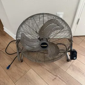 2250qm Lasko 20 Inch High Velocity Fan With Pivoting Head - 3 Speeds