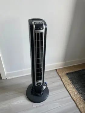 2511 Lasko Oscillating Tower Fan 36 Inch Quiet Speeds/timer/remote Control New
