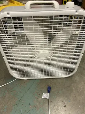 B20201 Lasko 20 Inch 3 Speed Energy Efficient Quiet Floor Area Fan #2