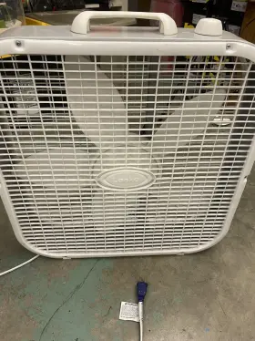 B20201 Lasko 20 Inch 3 Speed Energy Efficient Quiet Floor Area Fan #3