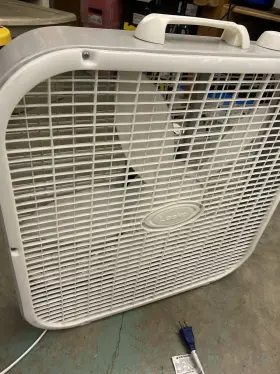 B20201 Lasko 20 Inch 3 Speed Energy Efficient Quiet Floor Area Fan