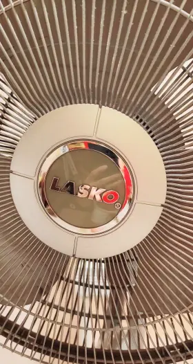 S16201 Lasko 16 Inch Oscillating Stand Fan -gray #2