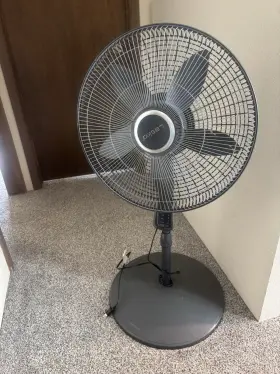S18612 Lasko 18 Inch Large Room Pedestal Fan With Remote Controlled Oscillation And Timer