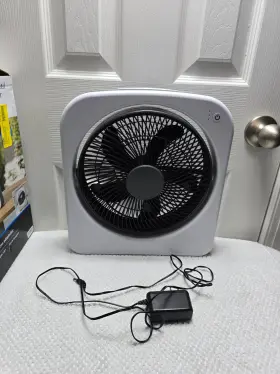 Mainstays 819079023793 9 Inch Dual Powered Portable Fan Battery Ac Plug-in With Adapter 3 Speed