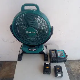 Dcf301z Makita 18v Lxt 3-speed Li-ion 13 Inch Job Site Fan With 2 Batterys And Charger