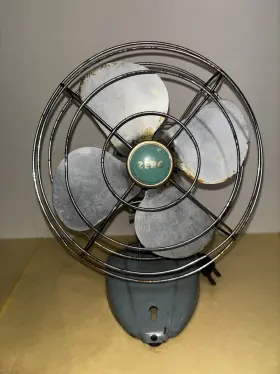08499 Mcgraw Edison Vintage Zero 8 Inch Electric Fan Model - Light Blue Tested