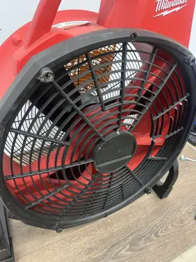 0821-20 Milwaukee M18 18v 18 Inch Brushless Cordless Fan Tool Only / Broken Cover #2