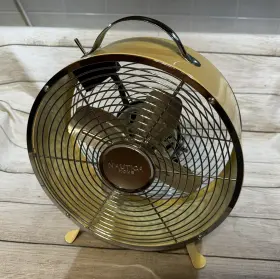 Fe-20 Nautica Home Banana Yellow Round Metal Retro Look 2 Speed 10 Inch Fan Excellent