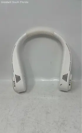 Pb-247 Northern Chill White 3000mah Neck Cooler No Power Adapter To Test