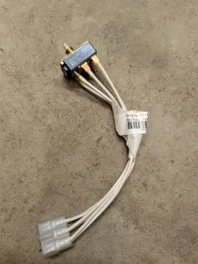 274-95-378 Paccar Fan Switch With Sensor Qty 1