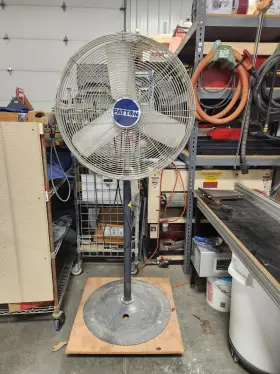 74sp Patton 30 Inch Industrial Fan With Pedestal Stand