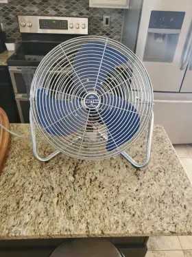 U2-1887 Patton Vintage High Velocity Air Circulator Fan 18 Inch 3 Speed