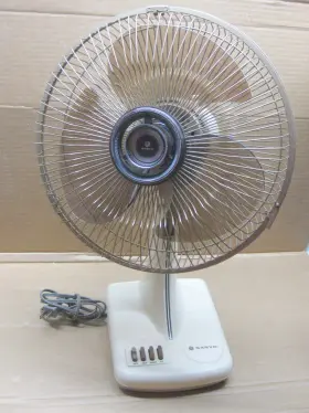 Ef-12sp2 Sanyo Ef-12ps2 Vintage Mcm 12 Inch Electric Table Fan -oscillating-3-speed Tested