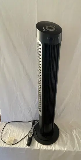Ehfk10119c Seville Classics Ultraslimline 40 Inch Oscillating Tower Fan - Gray