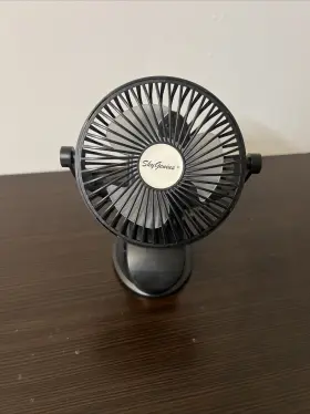 Skg-f130 Skygenius Battery Operated Clip On Mini Desk - Fan Black