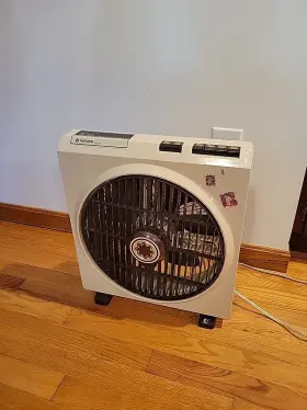 Bfb-12 Tatung Vintage Deluxe 360 Rotator Box Fan - Turning Grill Works Great