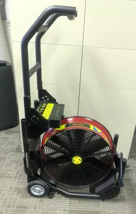 V18-bl Valor Super Vac Ppv Fan Made In Usa Built Light Milwaukee Battery M18