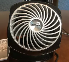 Vornado 043765009499 Flippi V6 Portable Fan #2
