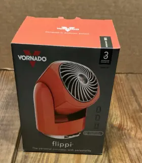 Cr1-0094-68 Vornado Flippi V6 Red Table/desk Fan Quiet Operation Pivoting Head 2 Speeds