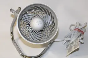 Cr1028185 Vornado Pivot Personal Air Circulator Fan -4 Inch Diam. White And Grey