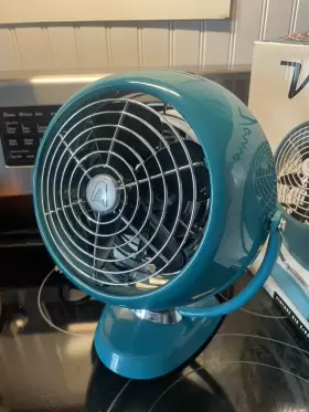 Vornado Vintage6 Model Vintage 6 Air Circulator Black Metal Fan 2 Speed Tested Clean Teal #3