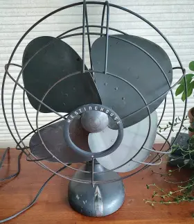 Y-4602 Westinghouse Vtg 16 Inch Oscillating Fan 4 Blade 3 Speed Tested Works No