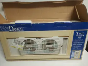2299b1 Wind Dance Nib Twin Window Fan 2 Speed Adjustable Length Unused