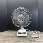Vtg Tozai 9 2 Speed Deluxe Oscillating Table Desk Fan. Fixed Price $29.99.